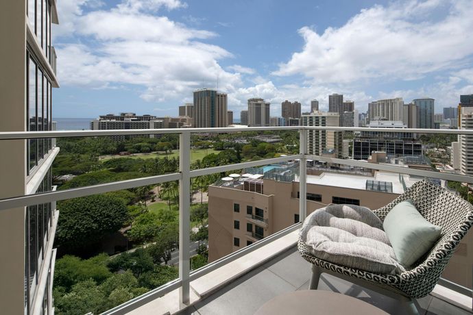 Verified hotel review - The Ritz-Carlton Residences Waikiki Beach Hotel - 59