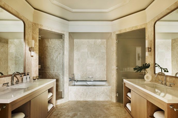 Verified hotel review - Four Seasons Hotel Miami - 1