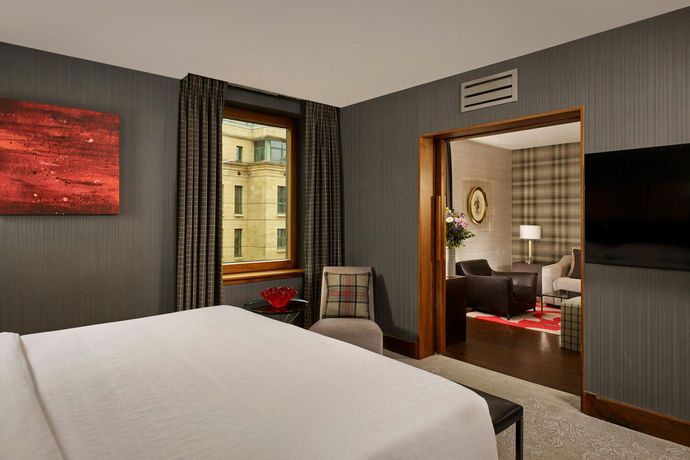 Sheraton Grand Hotel & Spa - 53