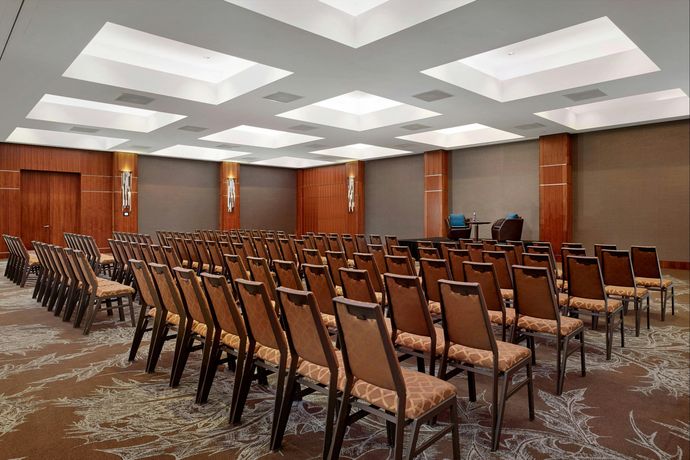Sheraton Grand Hotel & Spa - 36