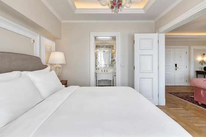 Verified hotel review - King George, a Luxury Collection Hotel - 21