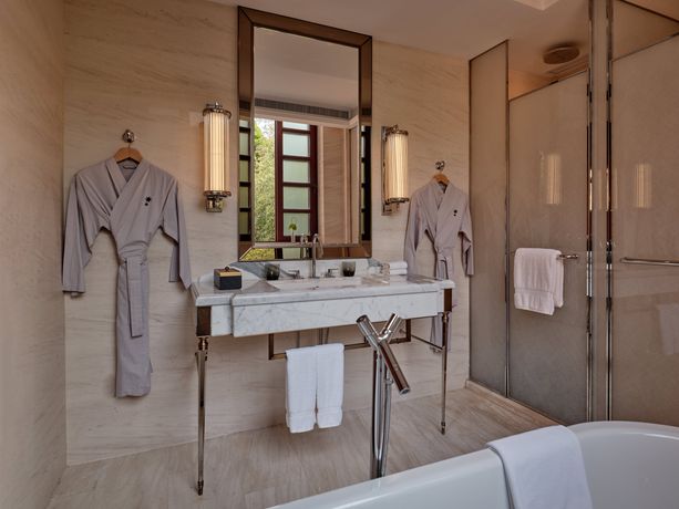 Verified hotel review - Capella Shanghai Jian Ye Li - 25