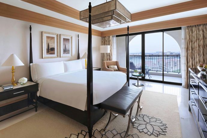 The Ritz-Carlton Abu Dhabi, Grand Canal - 48