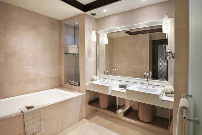 The Ritz-Carlton Abu Dhabi, Grand Canal - 53