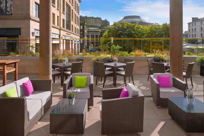 Sheraton Grand Hotel & Spa - 8