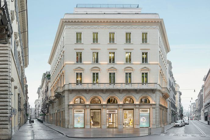 Verified hotel review - Fendi Private Suites - 23