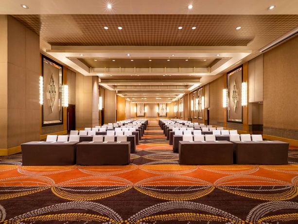 Fairmont Makati - 12