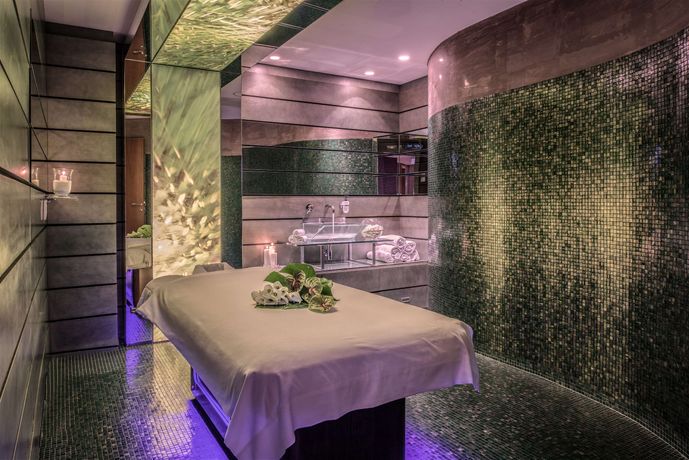 Verified hotel review - Rome Cavalieri A Waldorf Astoria Hotel - 54