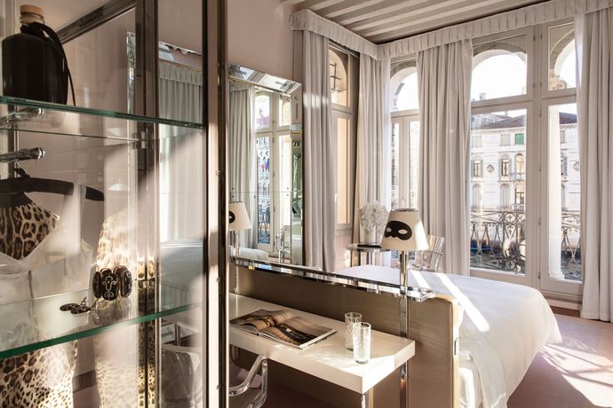Verified hotel review - PalazzinaG - 2