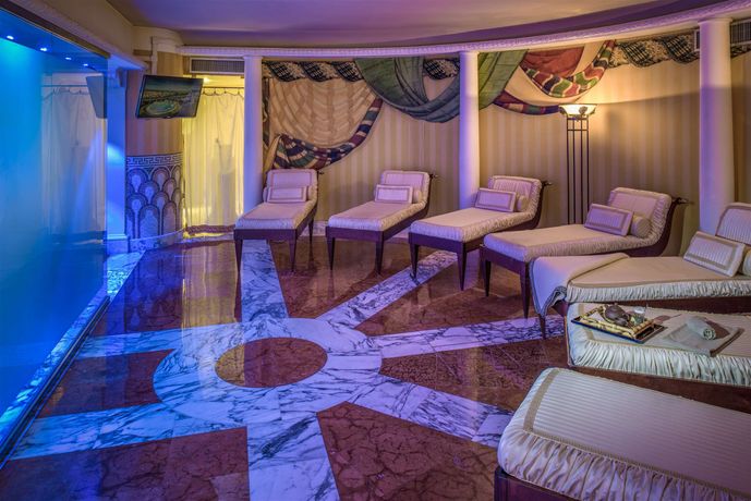 Verified hotel review - Rome Cavalieri A Waldorf Astoria Hotel - 9