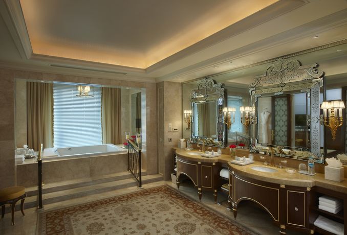 Verified hotel review - The Leela Palace New Delhi - 15