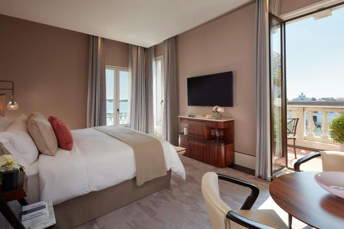 Verified hotel review - The Westin Europa & Regina - 35