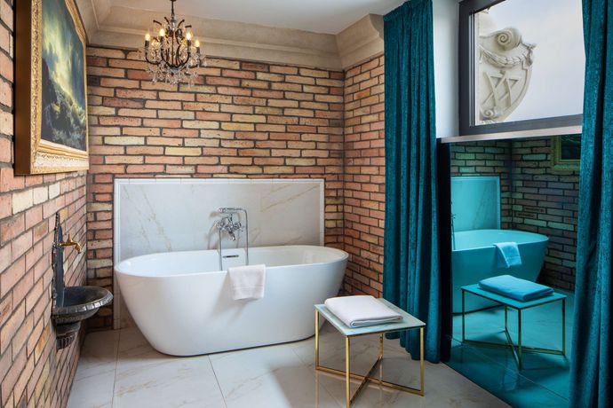 Verified hotel review - Mystery Hotel Budapest - 35