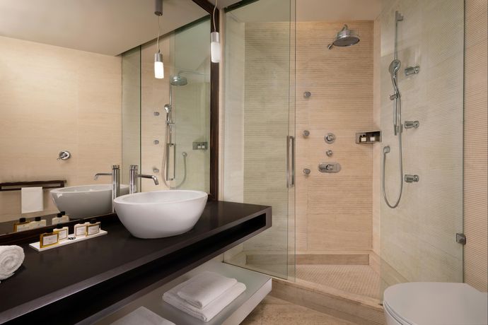 Verified hotel review - Sina The Gray - 10