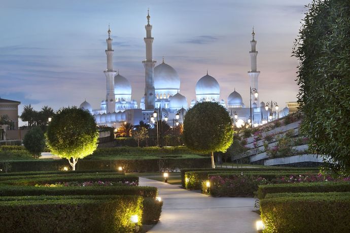 The Ritz-Carlton Abu Dhabi, Grand Canal - 21