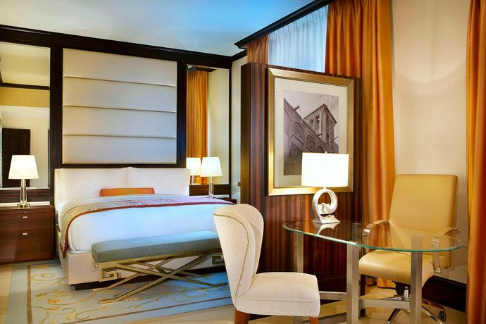 The Ritz-Carlton Abu Dhabi, Grand Canal - 39